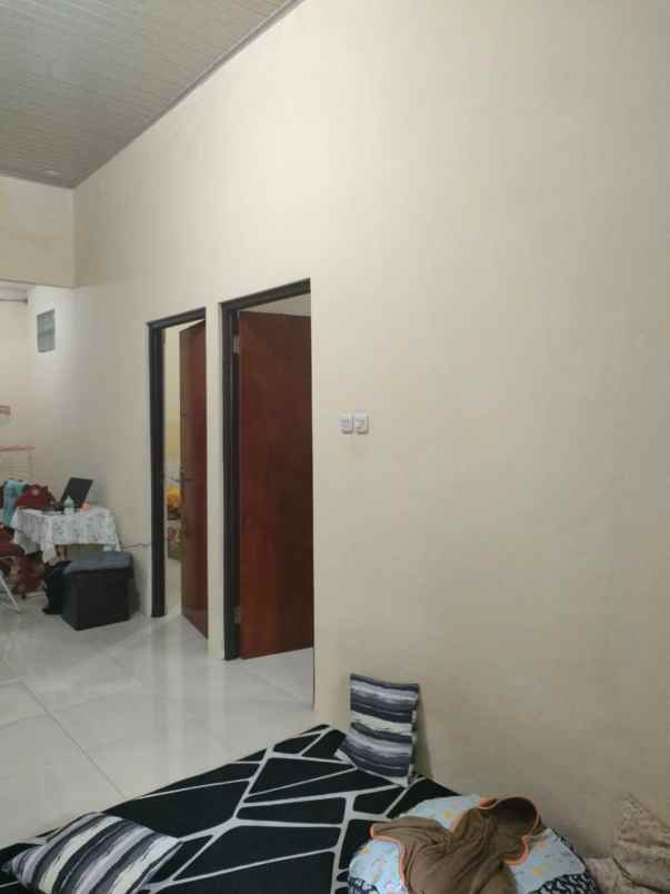 rumah siap huni dijual di bumi sawangan indah 2 depok