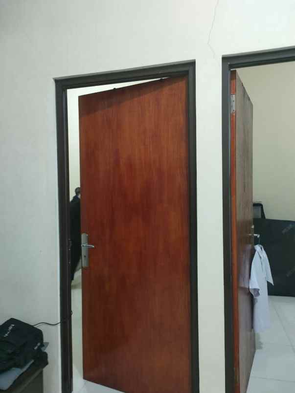 rumah siap huni dijual di bumi sawangan indah 2 depok