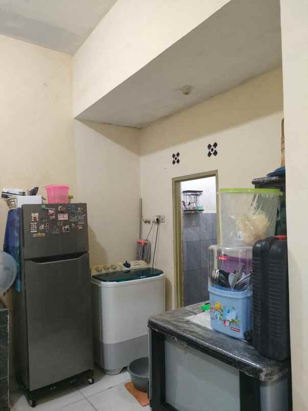 rumah siap huni dijual di bumi sawangan indah 2 depok