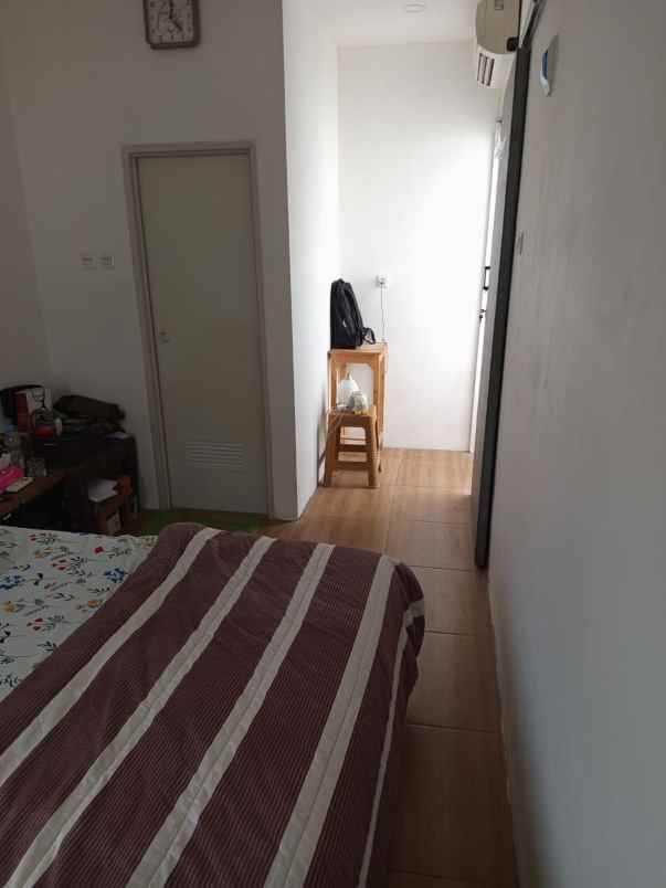 rumah siap huni sangat strategis bebas banjir di depok