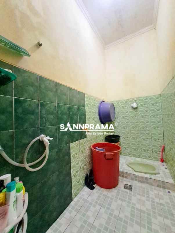 rumah siap huni semi furnished di tanah baru beji