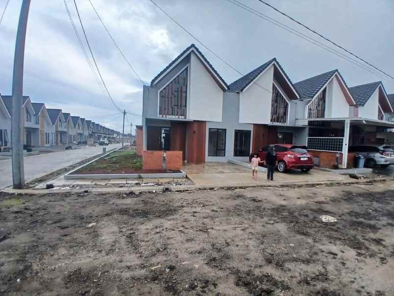 rumah take over strategis di kota serang banten