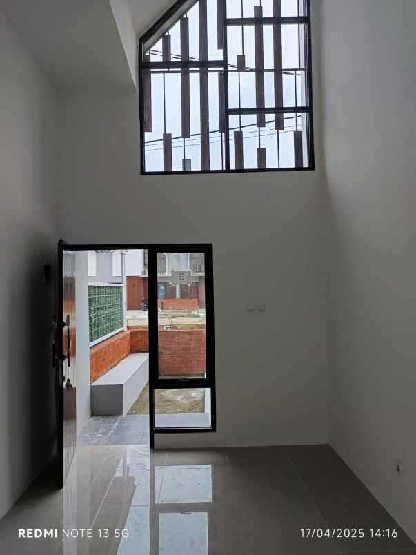 rumah take over strategis di kota serang banten