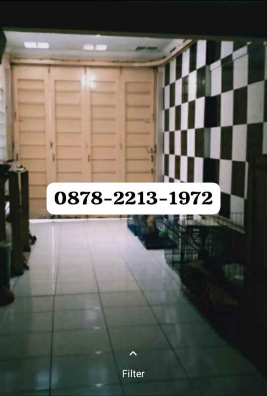 rumah terawat dekat ke kampus univ maranatha