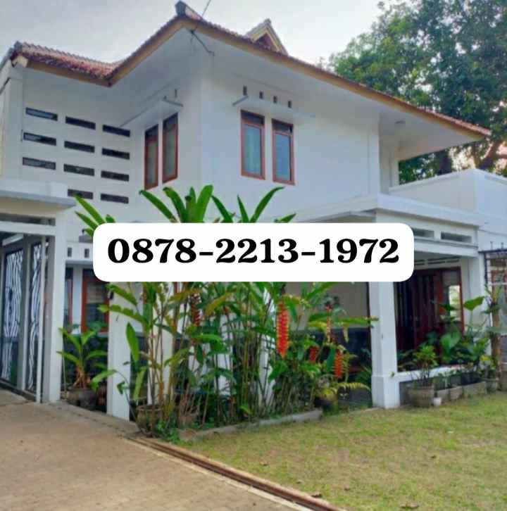 rumah terawat dekat ke kpad gerlong