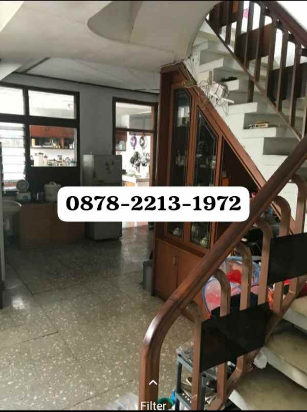 rumah terawat siap huni dekat ke kampus upi setiabudi