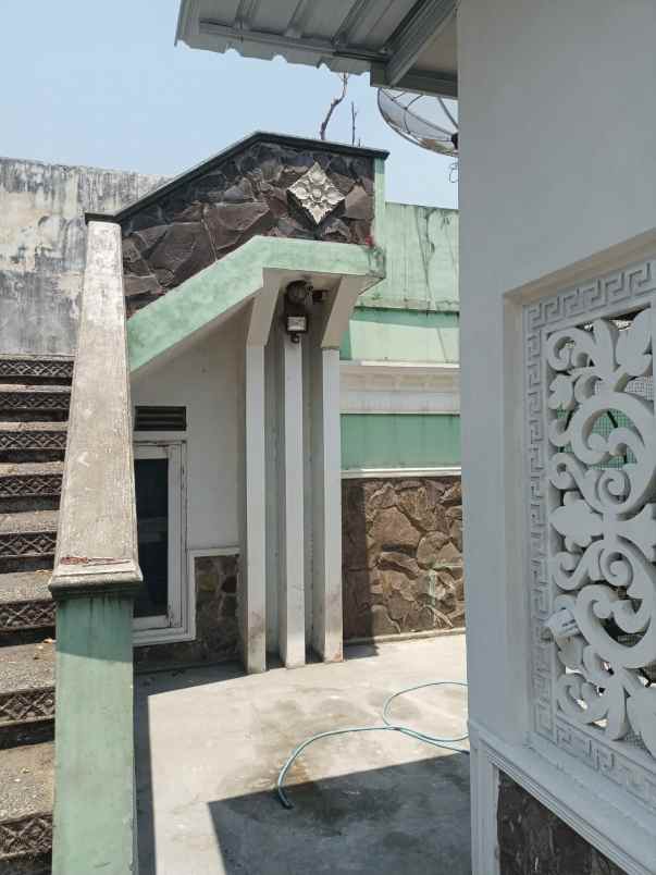 rumah toko jl talangsuko turen kabupaten malang