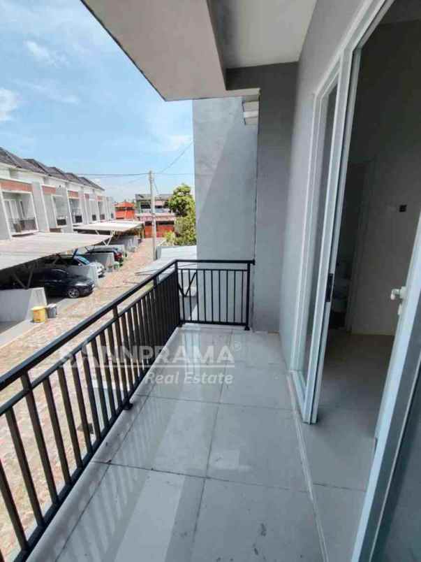 rumah townhouse 2lt tanpa dp di pondok rajeg fry