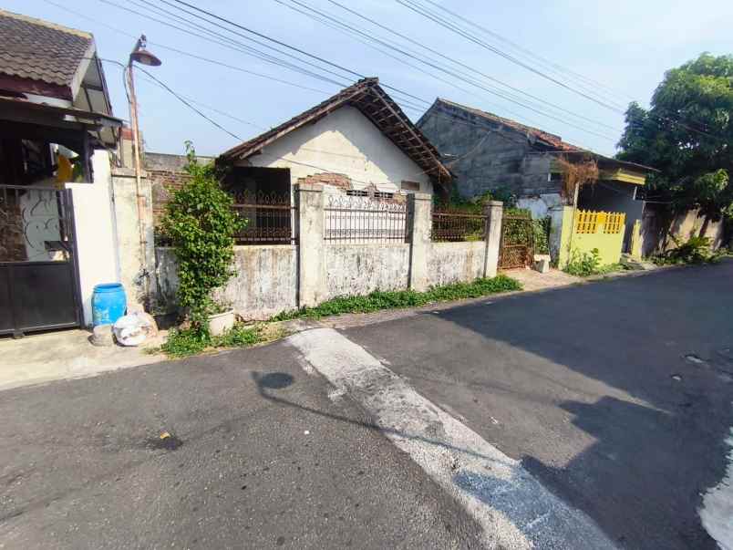rumah tua hitung tanah saja menoreh sampangan