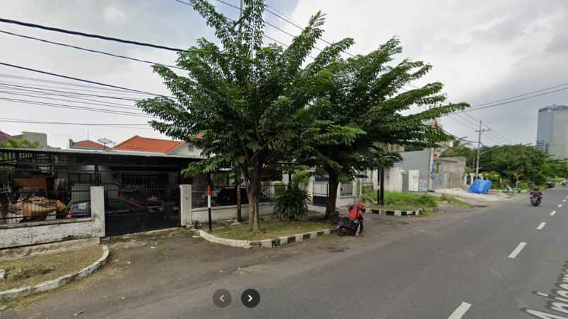 rumah usaha strategis pusat kota surabaya jl anjasmoro