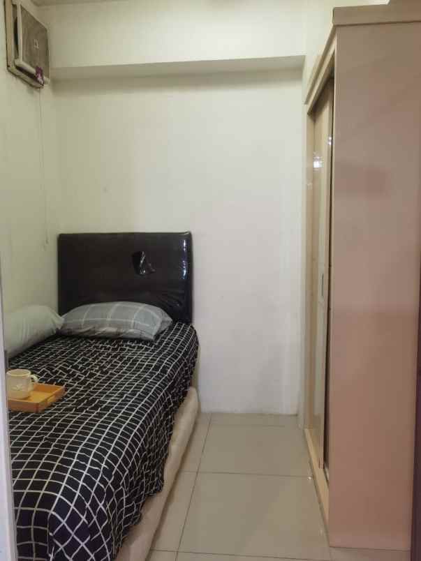 sewa apartemen murah green pramuka city full furnished