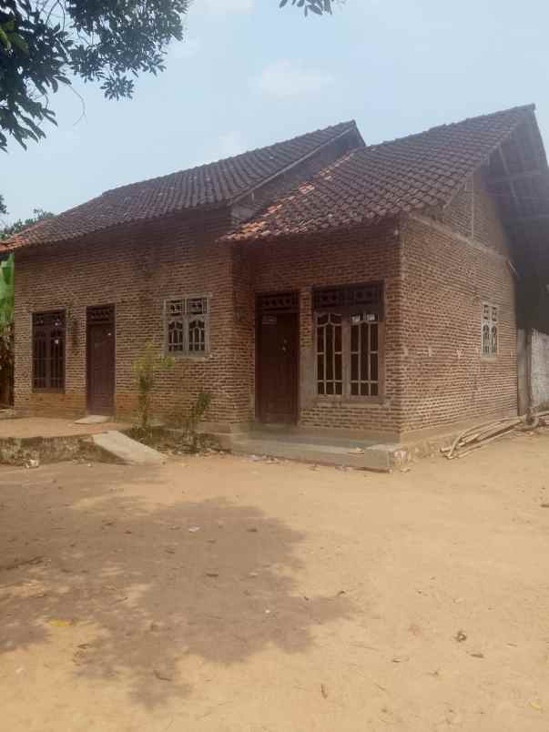 tanah dan rumah di kota baru