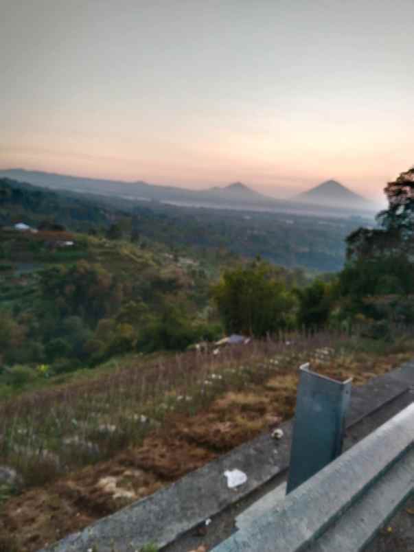tanah view gunung dekat karmel bedugul bali