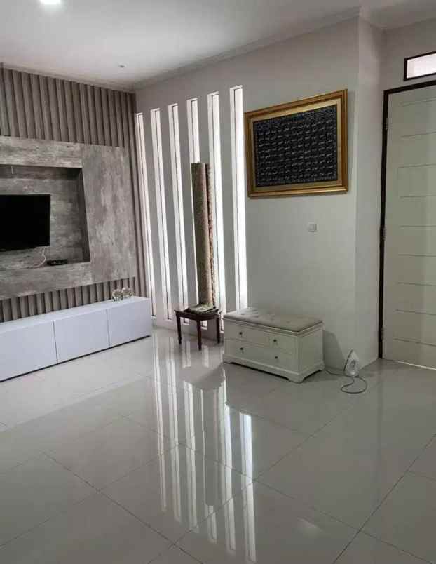 4rumah minimalis bandung city view pasir impun bandung