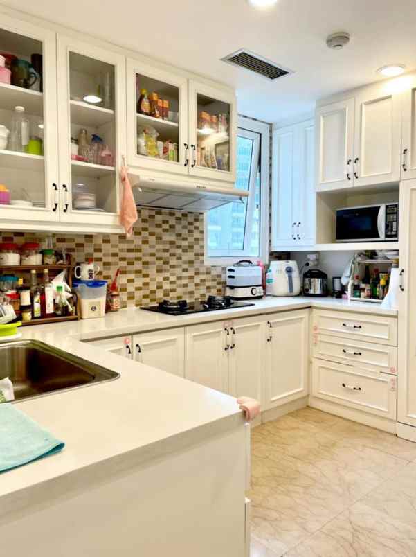 apartemen apartement the royale