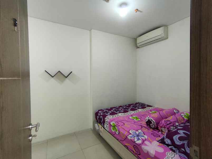 apartemen re martadinata ancol