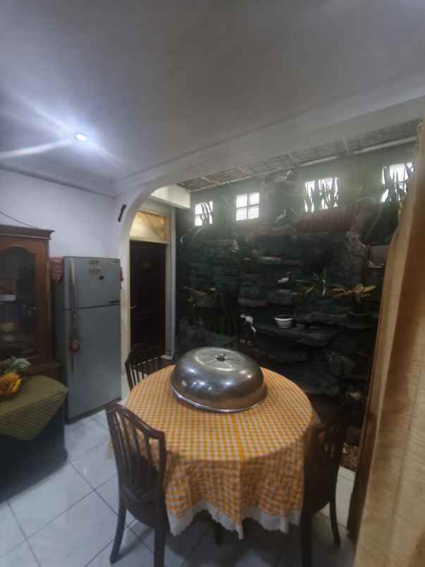 beli rumah sekaligus dapat bisnis kost yang siap jalan