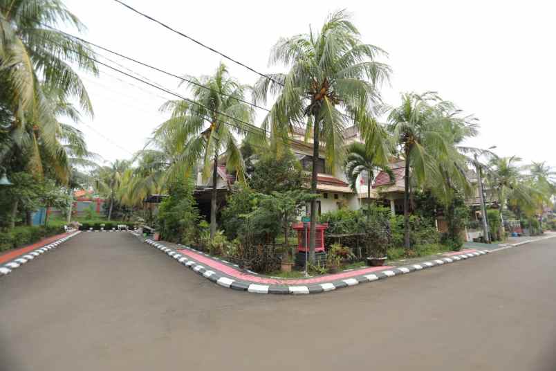 bu rumah 2lt huk gema pesona estate kawasan elit depok