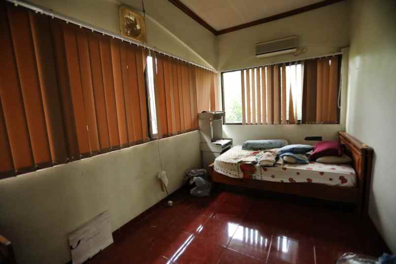 bu rumah 2lt huk gema pesona estate kawasan elit depok