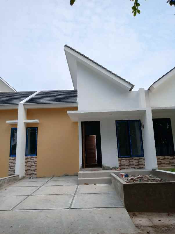 cukup booking 10 jt kamu punya rumah
