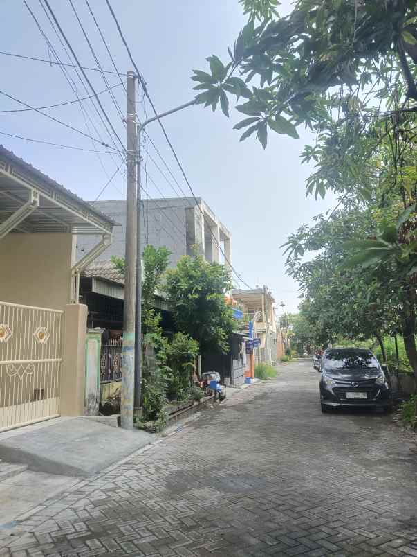 di kontrakan pondok benowo indah cc11