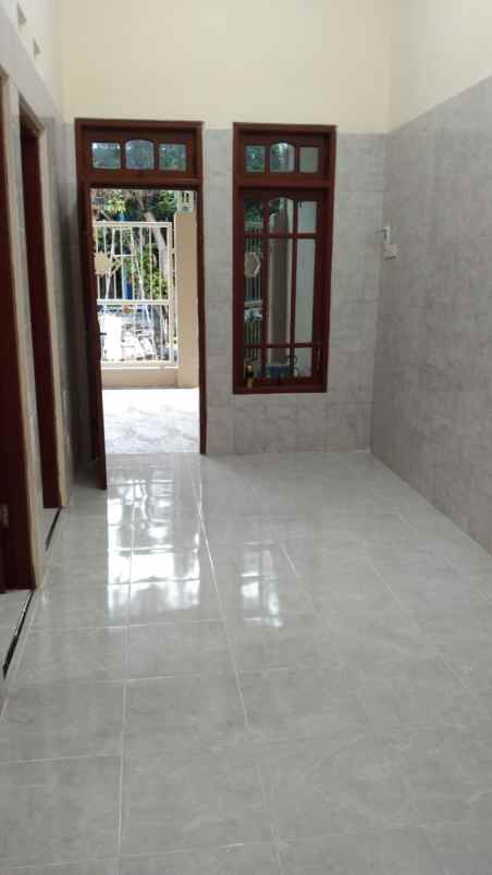 di kontrakan pondok benowo indah cc11