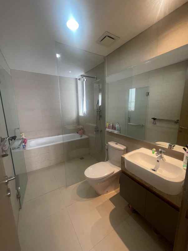dijual apartemen apartemen gold coast tower