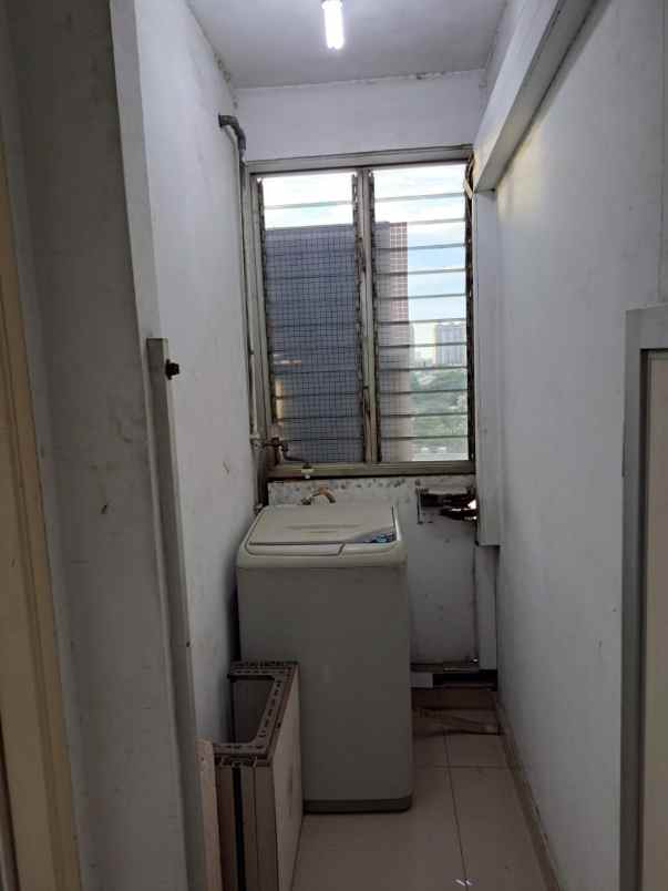 dijual apartemen apartemen wisma gading permai