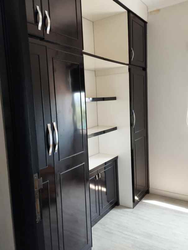 dijual apartemen gading mediterania tower a utara hook