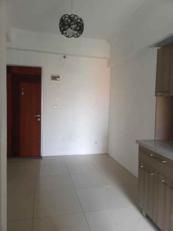 dijual apartemen gunawang merr