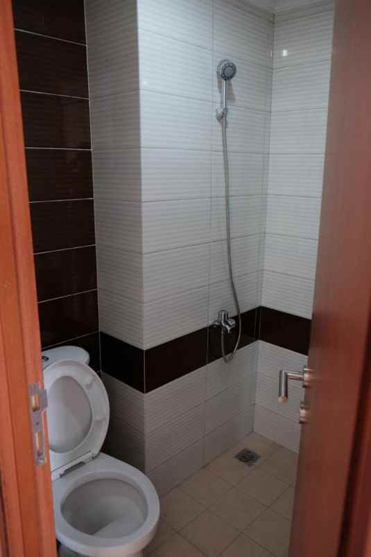 dijual apartment margonda residence depok lantai 24