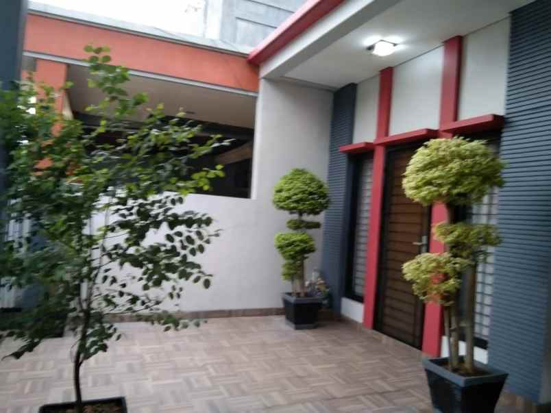 dijual cepat rumah bagus di harapan indah 1 bekasi