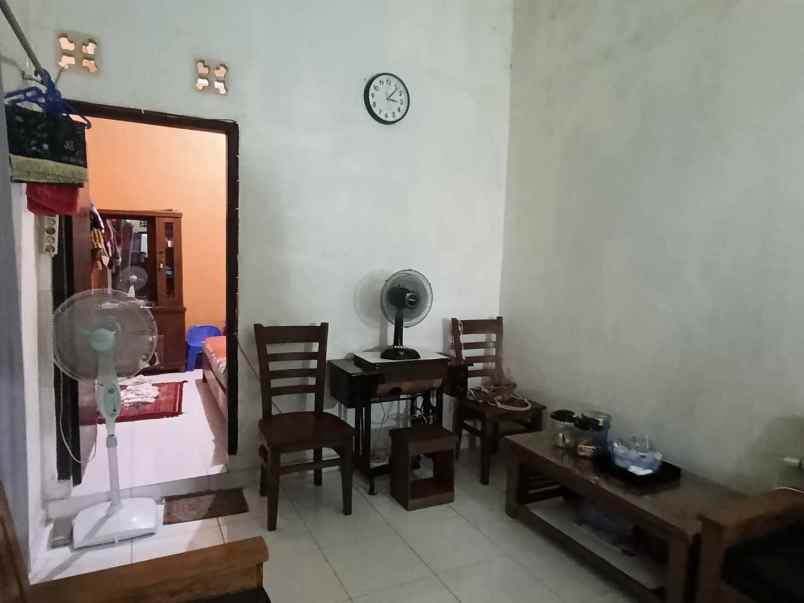 dijual cepat rumah di permata depok sektor pirus