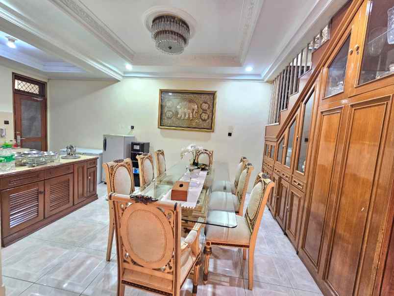 dijual cepat rumah hook di pulo mas jakarta timur