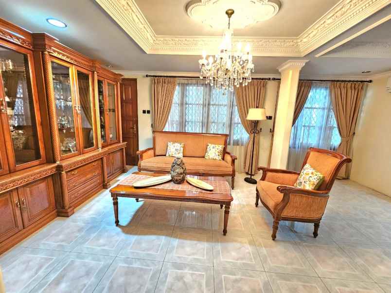 dijual cepat rumah hook di pulo mas jakarta timur