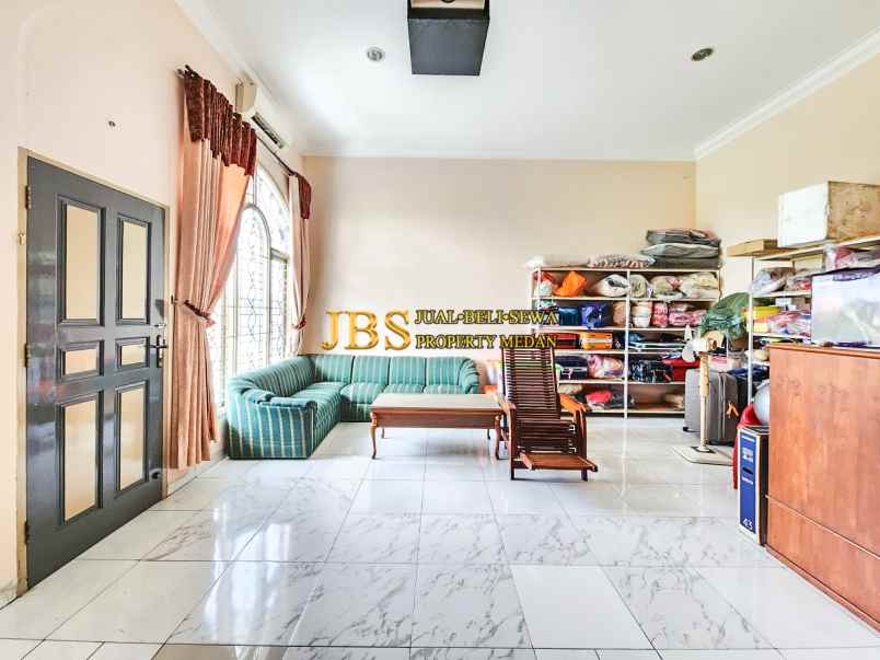 dijual cepat villa komplek graha metropolitan