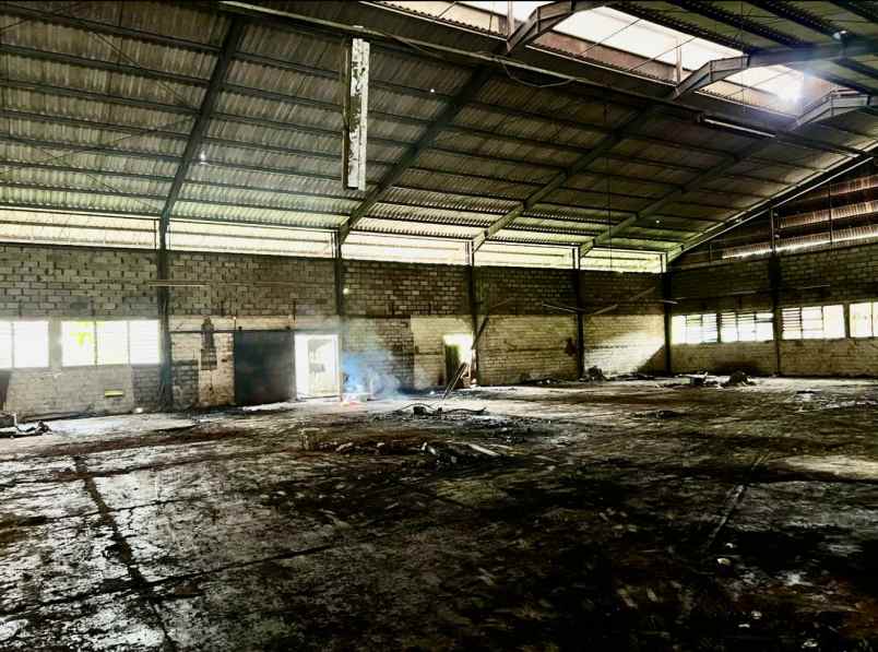 dijual gudang atau pabrik murah di narogong bekasi