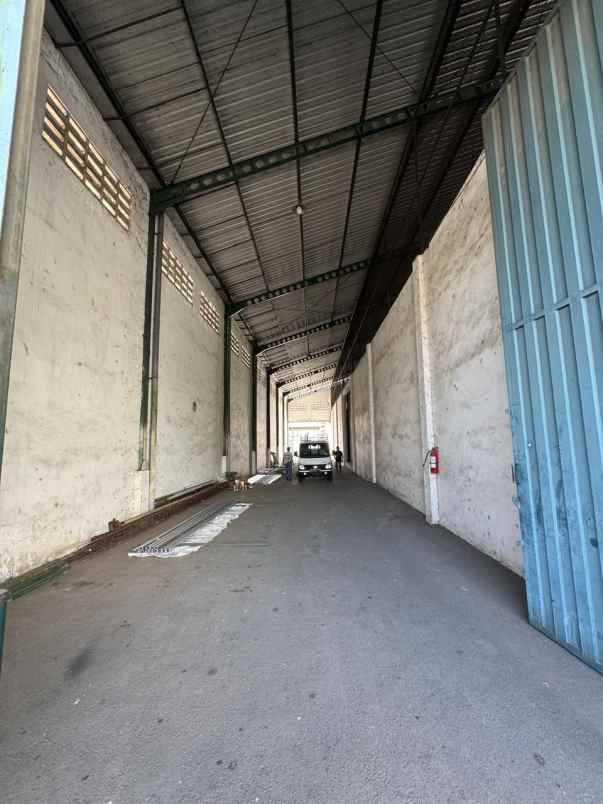 dijual gudang di malang