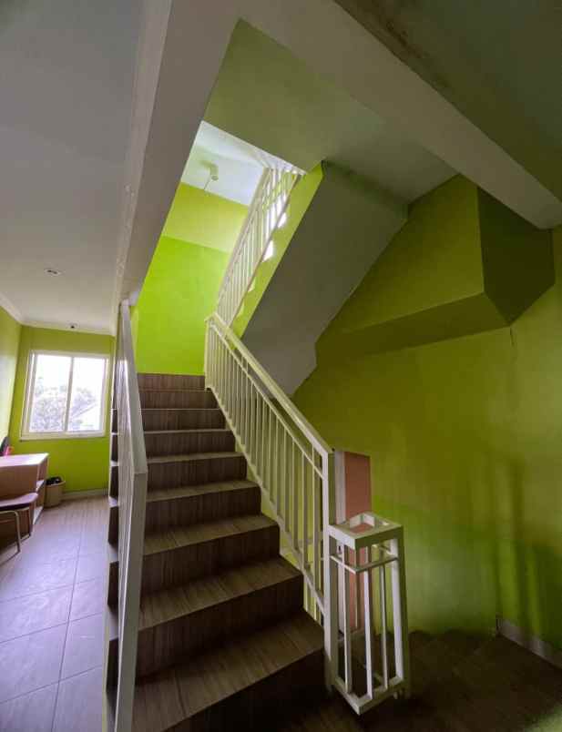 dijual guest house exclusive joyoagung kota malang