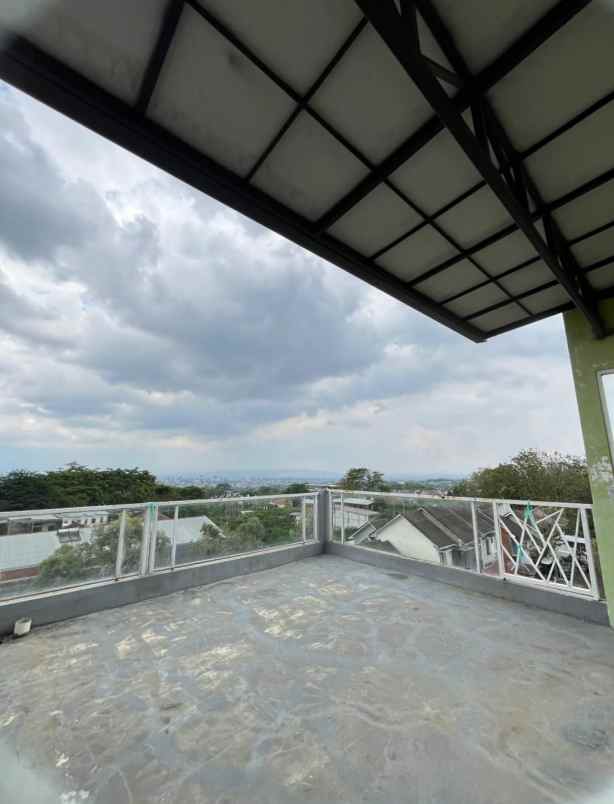 dijual guest house exclusive joyoagung kota malang