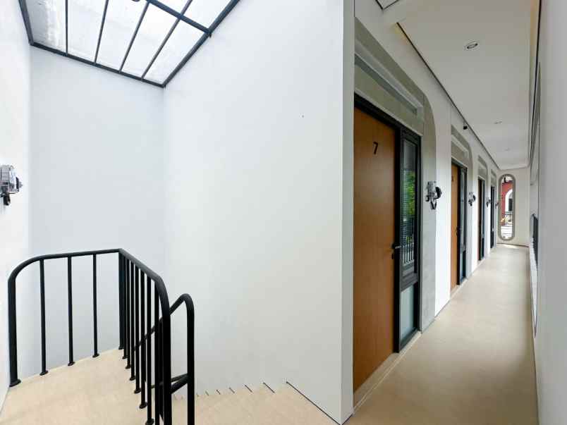 dijual kost condong catur