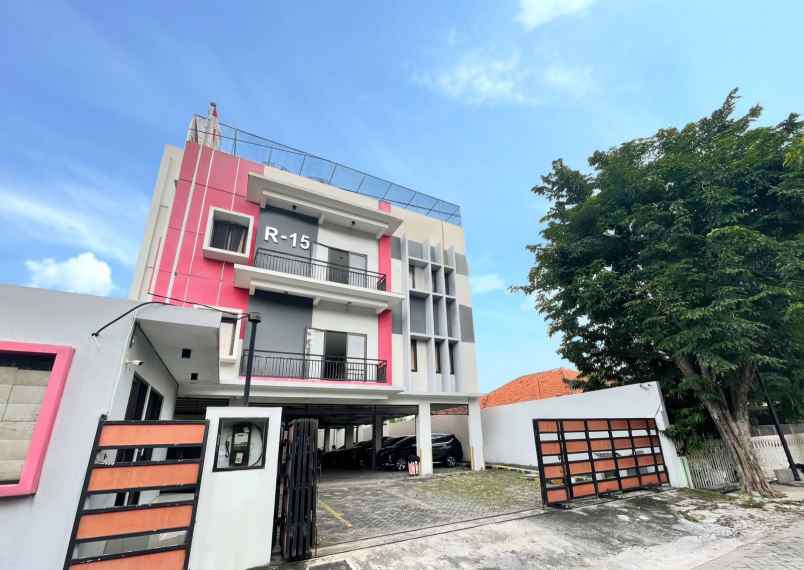 dijual kost jl tenggilis tengah