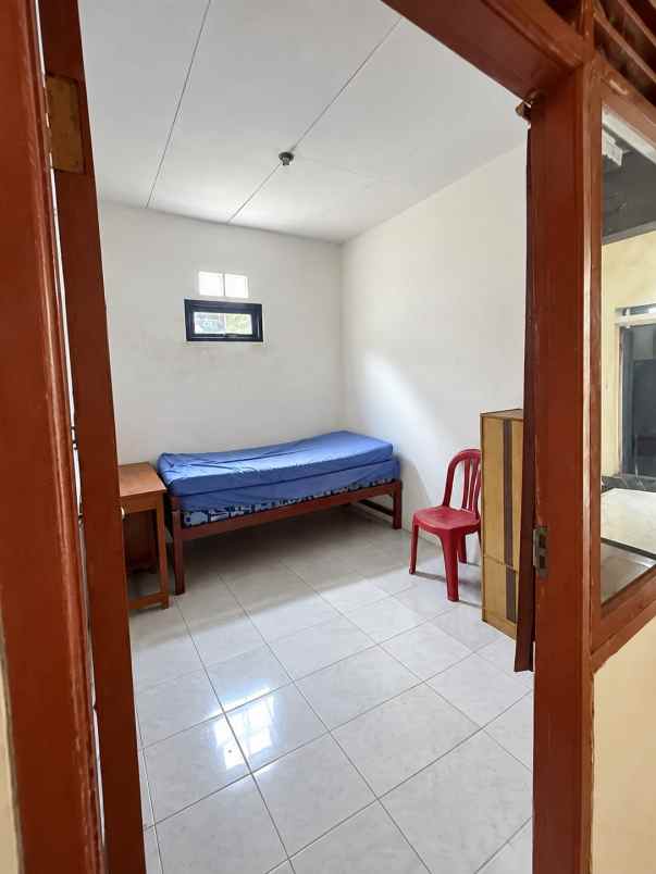 dijual kost jurangmangu timur