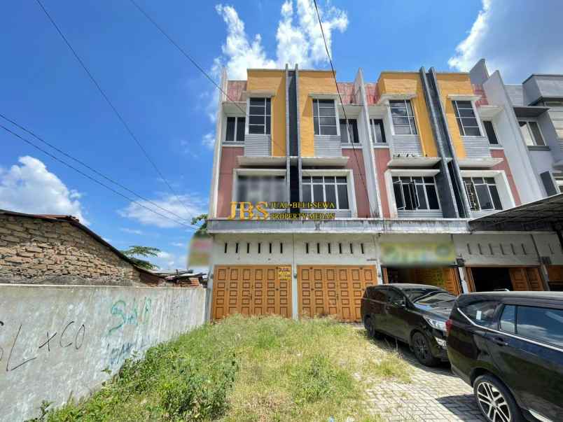dijual ruko di jalan menteng raya medan kondisi kosong