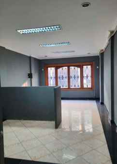 dijual ruko gudang kantor gajah mada