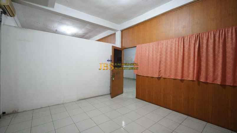 dijual ruko gudang kantor jalan gatot subroto dekat