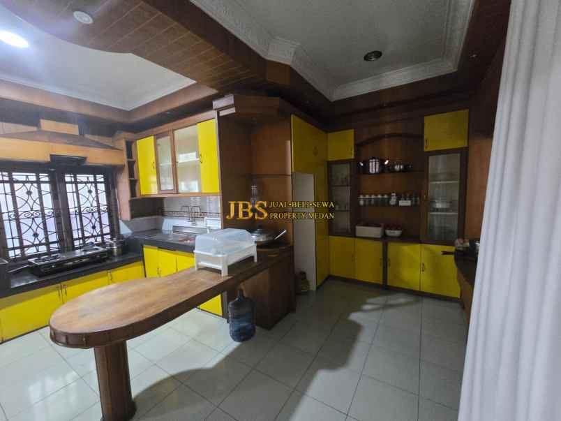 dijual ruko gudang kantor jalan m h thamrin simpang