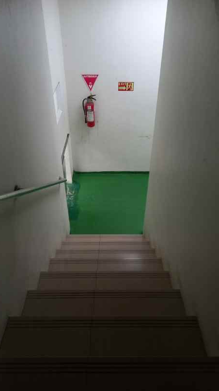 dijual ruko gudang kantor jalan rawadomba jatiraden