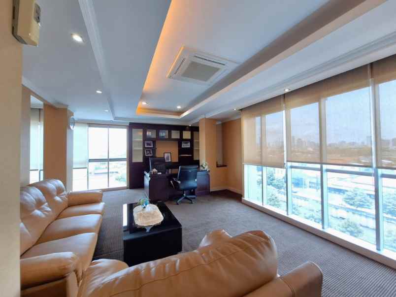 dijual ruko gudang kantor jalan tanah tinggi harapan