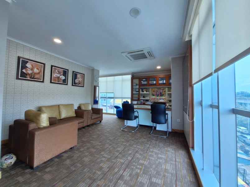 dijual ruko gudang kantor jalan tanah tinggi harapan